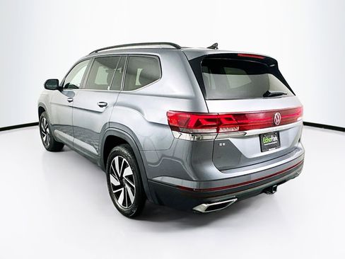 Used 2025 Volkswagen Atlas SE image 5