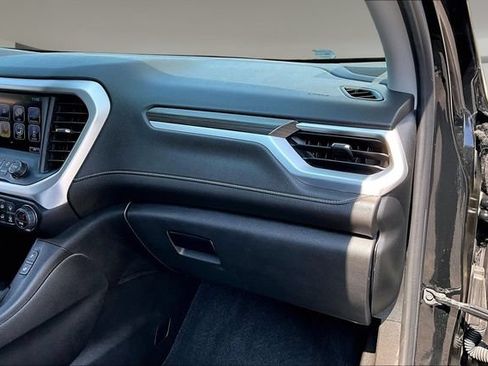 Used 2019 GMC Acadia SLT w/ Black Edition FWD image 24