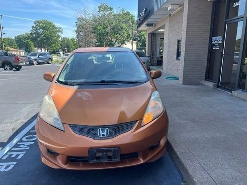 Used 2009 Honda Fit Sport image 2