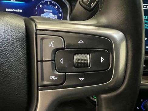 Used 2025 Chevrolet Silverado 1500 LT image 34