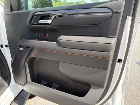 Used 2026 GMC Sierra 1500 AT4 w/ AT4 Premium Package AWD/4WD image 12
