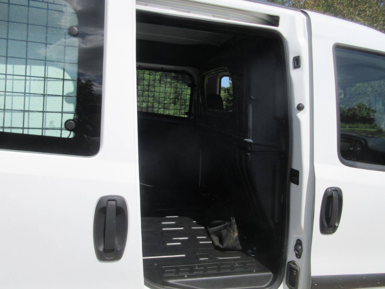 Used 2020 RAM ProMaster City Tradesman w/ Window Group 05 FWD image 22