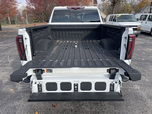 Used 2024 GMC Sierra 2500 AT4 w/ AT4 Premium Plus Package image 40