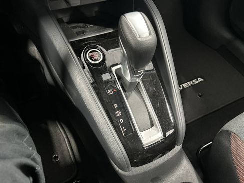 New 2025 Nissan Versa SR w/ Trunk Package image 23