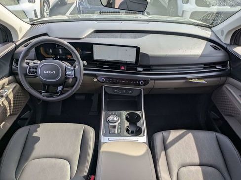 New 2026 Kia Carnival LXS image 14