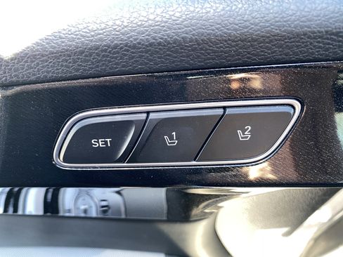 Certified 2022 Hyundai Palisade Limited AWD/4WD image 23