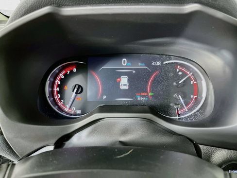 Used 2024 Toyota RAV4 XLE FWD image 14