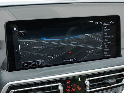 Used 2025 BMW X4 xDrive30i image 28