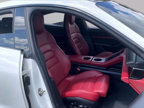 Used 2022 Porsche Taycan 4S AWD/4WD image 8