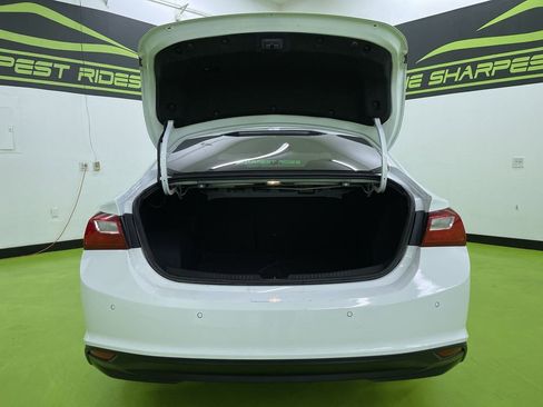 Used 2024 Chevrolet Malibu LT image 9