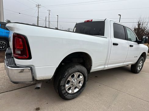 Used 2025 RAM 2500 Big Horn image 8