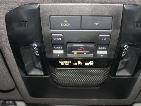 Used 2024 Lexus GX 550 w/ Accessory Package (2T) AWD/4WD image 39