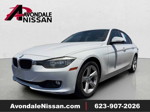 Used 2013 BMW 328i Sedan RWD image 1