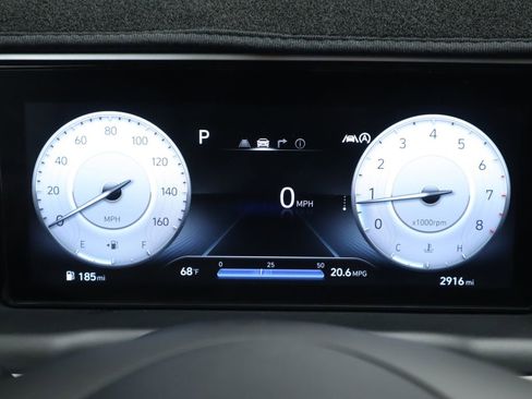 Used 2023 Hyundai Tucson Limited image 35