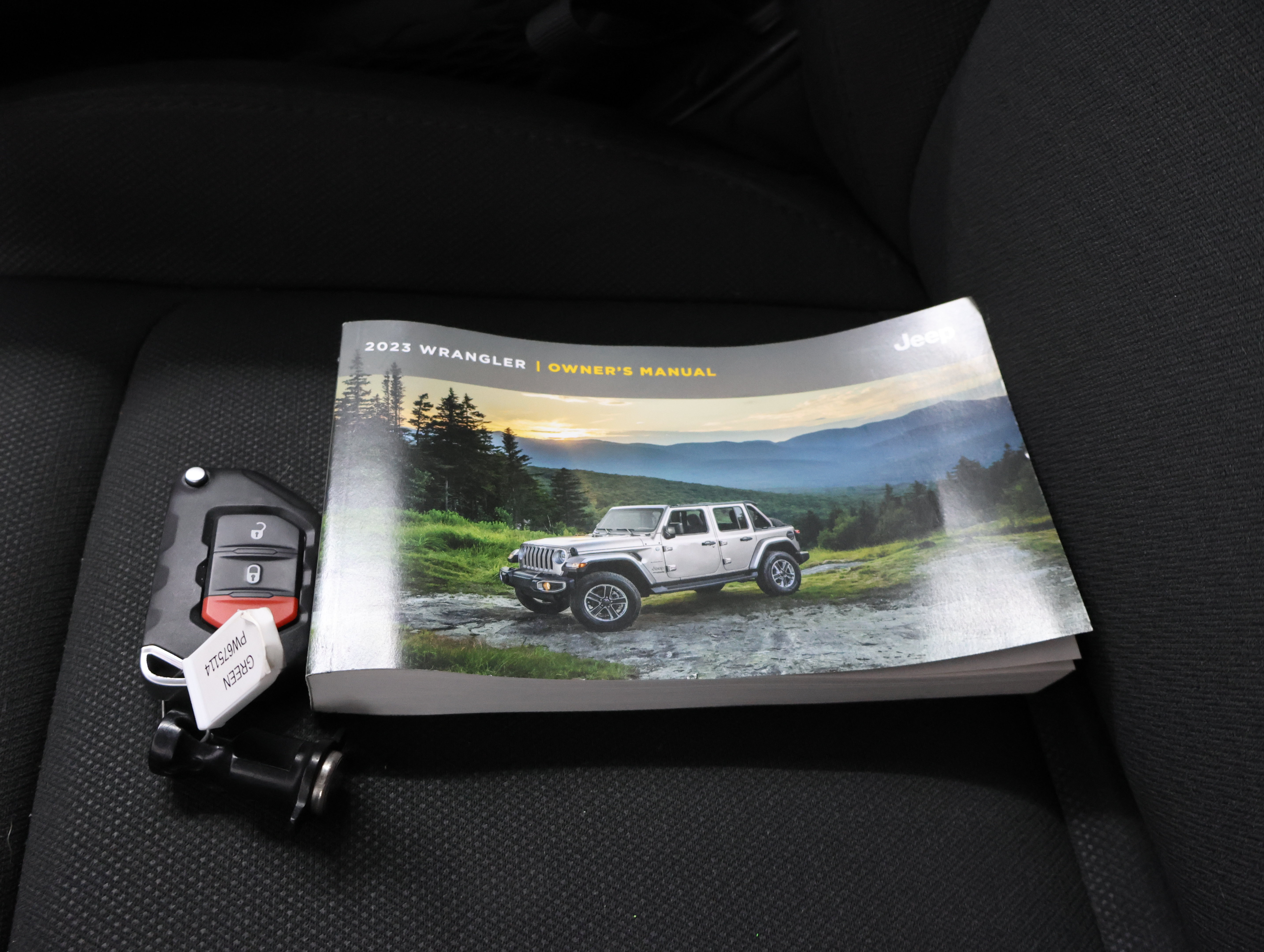 Used 2023 Jeep Wrangler Unlimited Sport AWD/4WD image 55