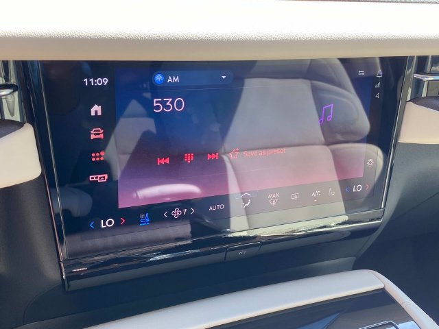 New 2027 Lincoln Navigator Reserve AWD/4WD image 19