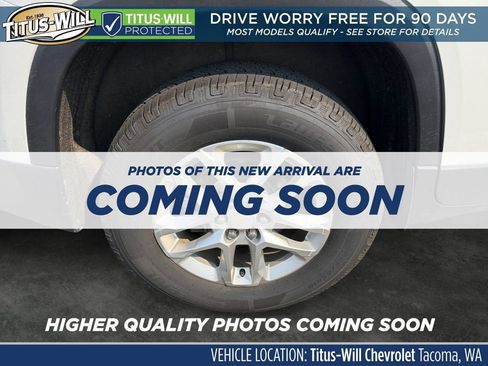 Used 2020 Chevrolet Traverse LT AWD/4WD image 5