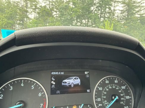 Used 2022 Ford EcoSport SES w/ Interior Protection Package AWD/4WD image 9