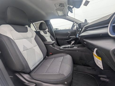 New 2026 Chevrolet Trax LS w/ LS Convenience Package image 13