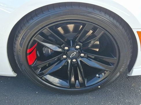 Certified 2023 Chevrolet Camaro LT w/ Redline Edition RWD image 8