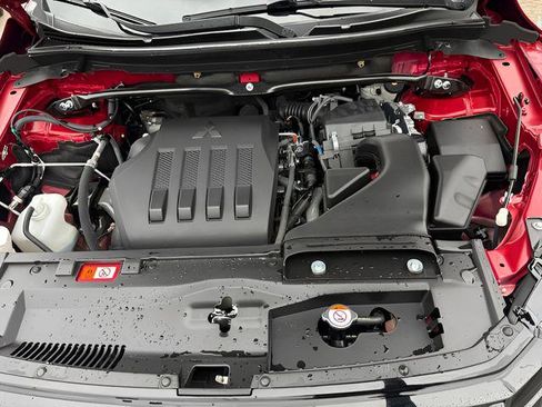 Used 2024 Mitsubishi Eclipse Cross SEL image 28