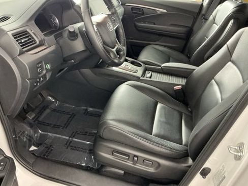 Used 2023 Honda Passport EX-L image 8