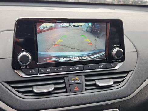 Used 2023 Nissan Altima 2.5 S image 21