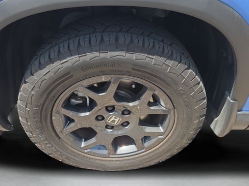 Certified 2025 Honda Pilot TrailSport image 31