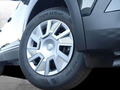 New 2026 Nissan Kicks S image 3