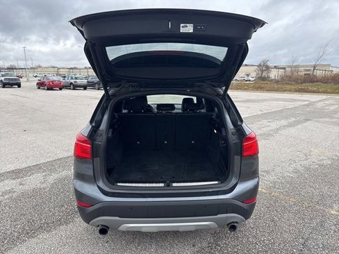 Used 2017 BMW X1 xDrive28i image 10
