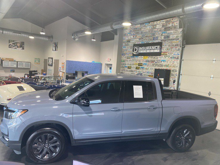 Used 2023 Honda Ridgeline Sport image 6