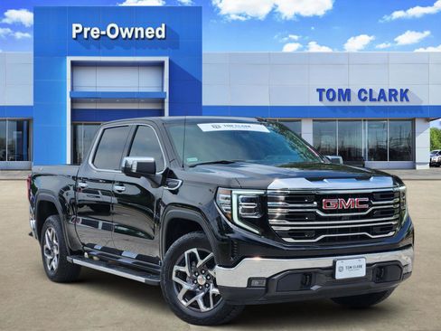 Used 2024 GMC Sierra 1500 SLT AWD/4WD image 1