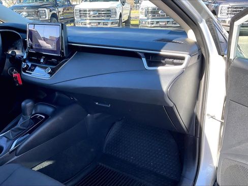 Used 2024 Toyota Corolla LE image 18