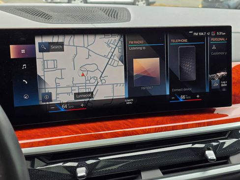 Used 2023 BMW ALPINA XB7 AWD/4WD image 28