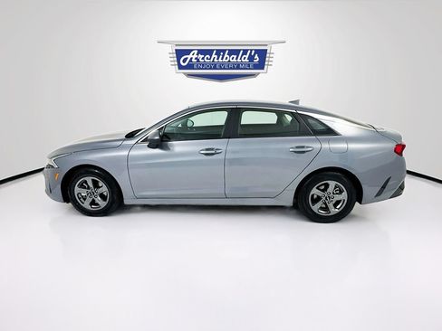 Used 2023 Kia K5 LXS FWD image 4