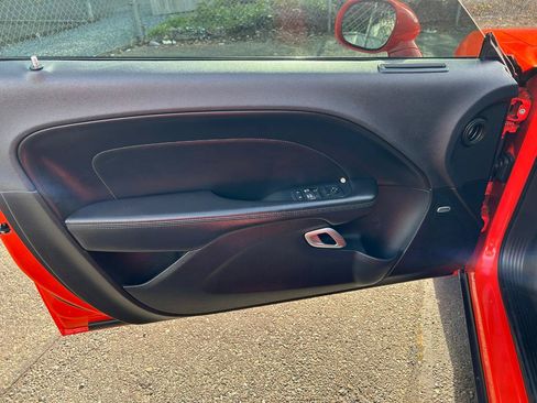 Used 2018 Dodge Challenger GT AWD/4WD image 10