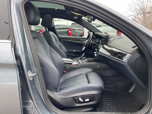 Used 2017 BMW 530i xDrive image 33