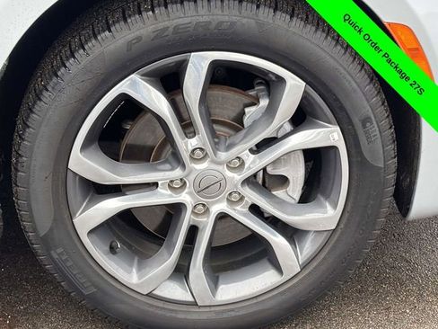 Used 2024 Chrysler Pacifica Pinnacle w/ Trailer Tow Group image 37