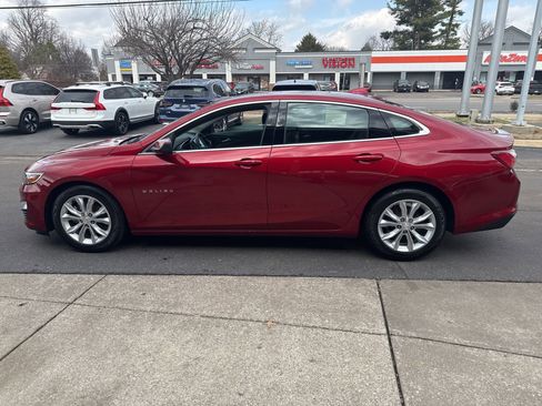 Used 2021 Chevrolet Malibu LT FWD image 5