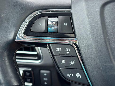 Used 2024 Lincoln Navigator L Reserve AWD/4WD image 19