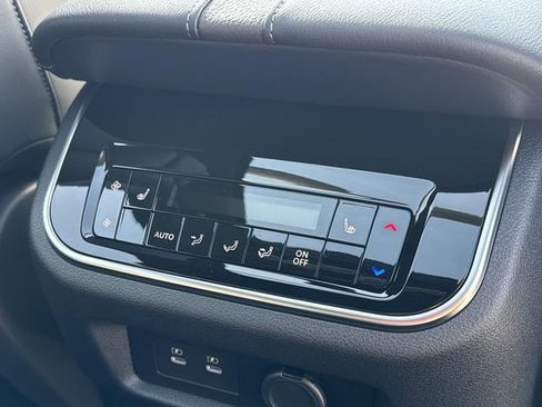 New 2026 Nissan Armada Platinum w/ Convenience Package image 35