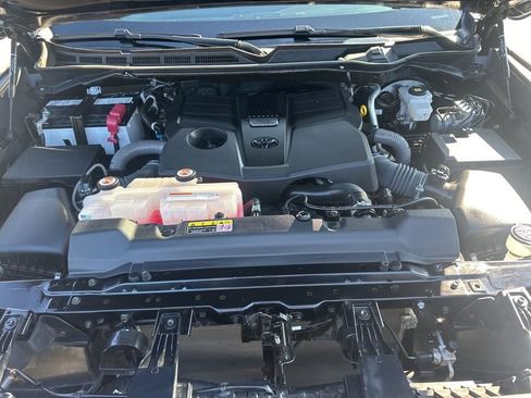 Used 2023 Toyota Tundra SR5 w/ SR5 Convenience Package image 30