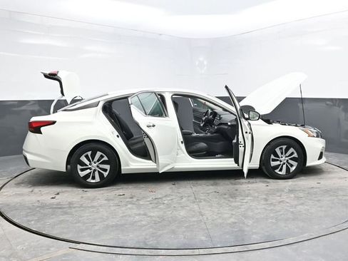 Used 2021 Nissan Altima 2.5 S image 42