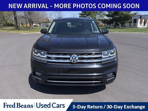Used 2019 Volkswagen Atlas SE w/ Panoramic Sunroof Package image 2