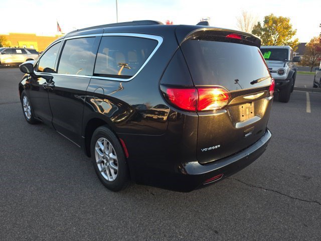 Used 2021 Chrysler Voyager Lxi FWD image 4