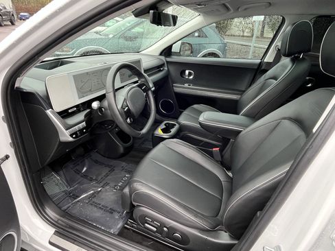 Certified 2024 Hyundai Ioniq 5 Limited image 9