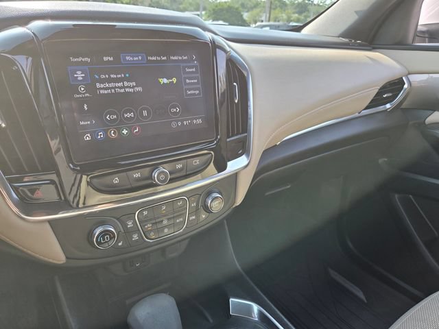 Used 2023 Chevrolet Traverse LT FWD image 37