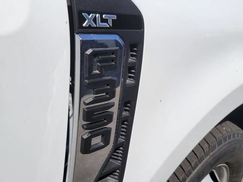 New 2024 Ford F350 XLT RWD image 11