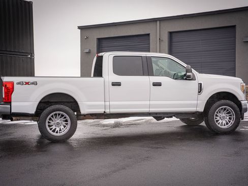 Used 2019 Ford F250 XLT image 6