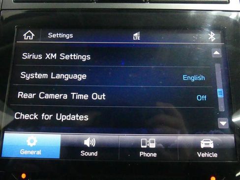 Used 2020 Subaru Ascent Premium w/ Convenience Package image 46